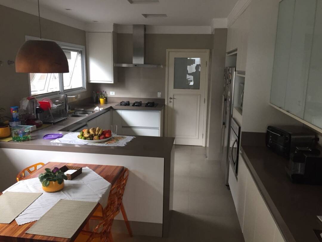 Casa à venda e aluguel com 4 quartos, 600m² - Foto 6