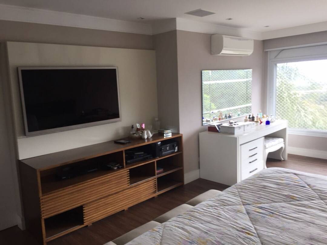 Casa à venda e aluguel com 4 quartos, 600m² - Foto 14