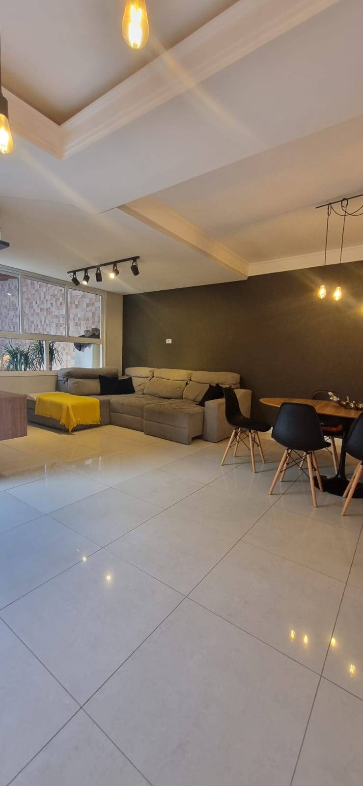 Casa, 4 quartos, 180 m² - Foto 2