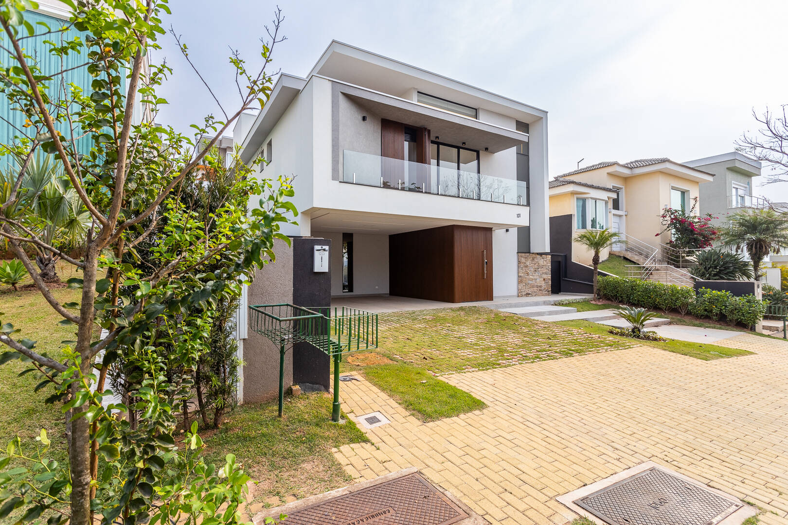 Casa, 4 quartos, 441 m² - Foto 1