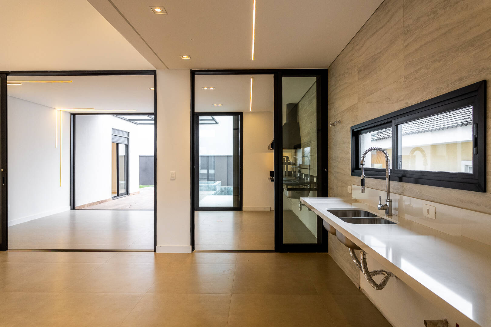 Casa, 4 quartos, 441 m² - Foto 29