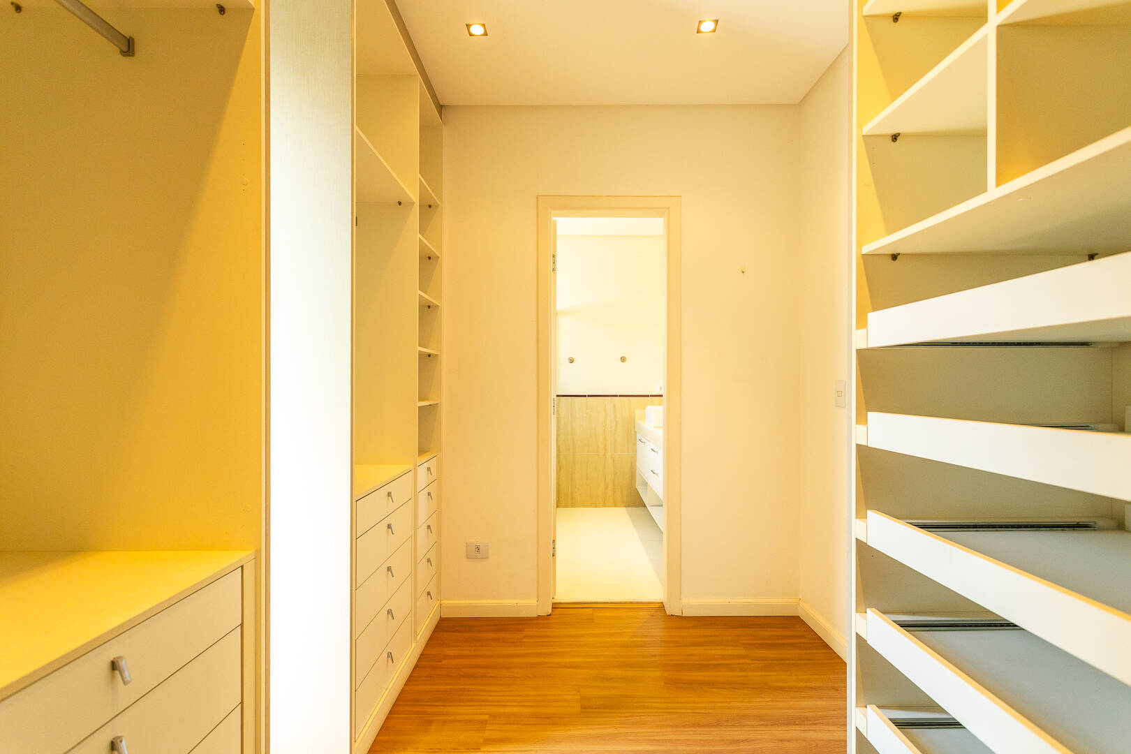 Apartamento, 3 quartos, 245 m² - Foto 27