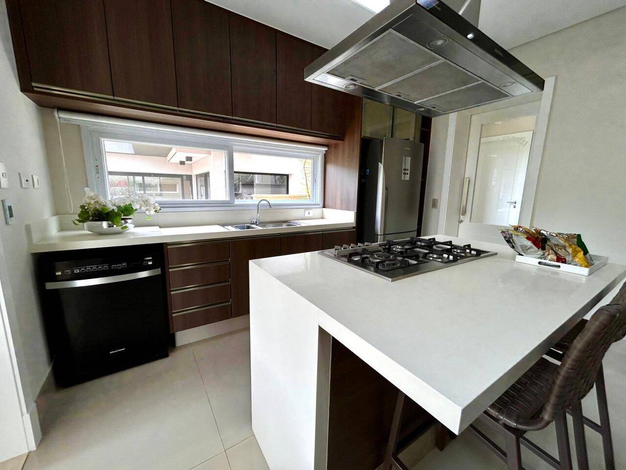 Casa, 4 quartos, 460 m² - Foto 32