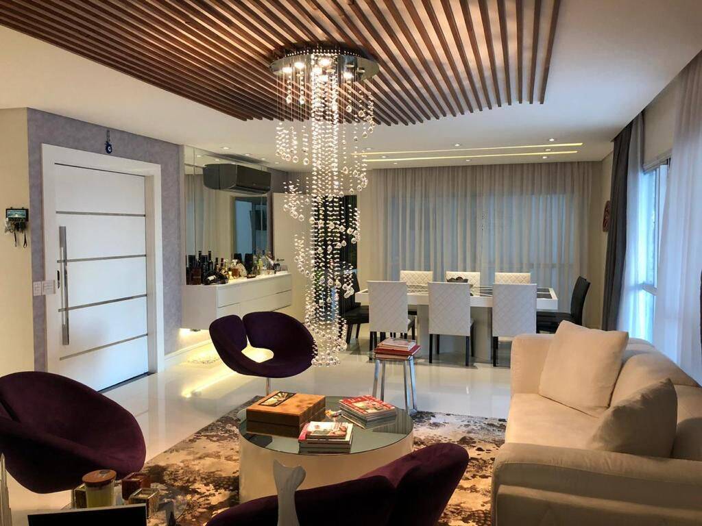 Apartamento, 3 quartos, 235 m² - Foto 1