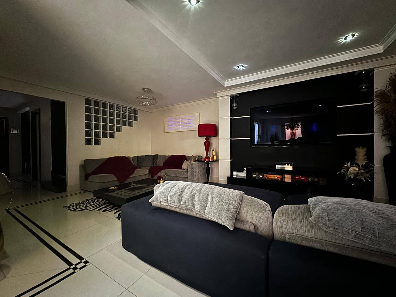 Casa, 3 quartos, 280 m² - Foto 33