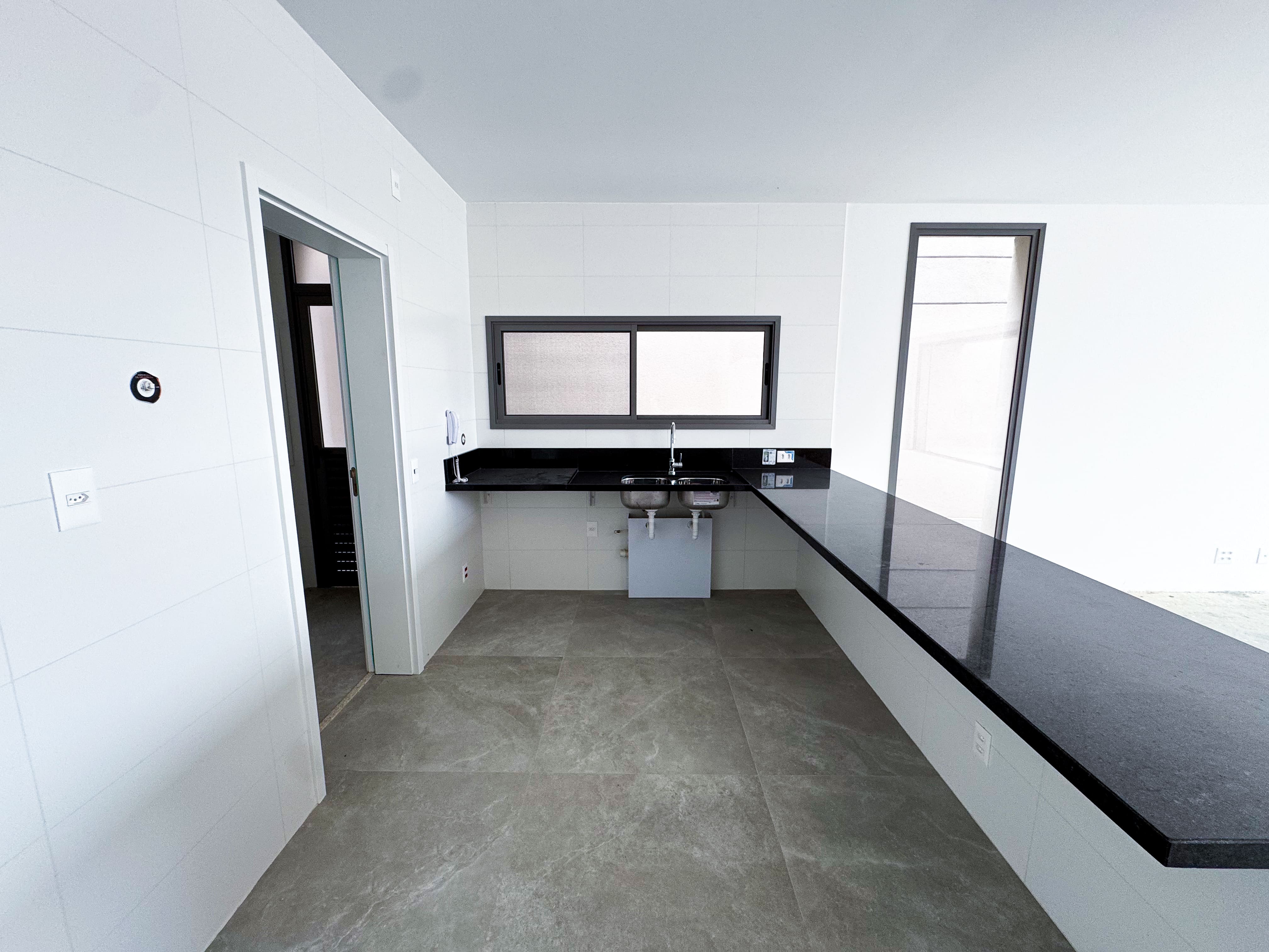 Casa, 4 quartos, 310 m² - Foto 10