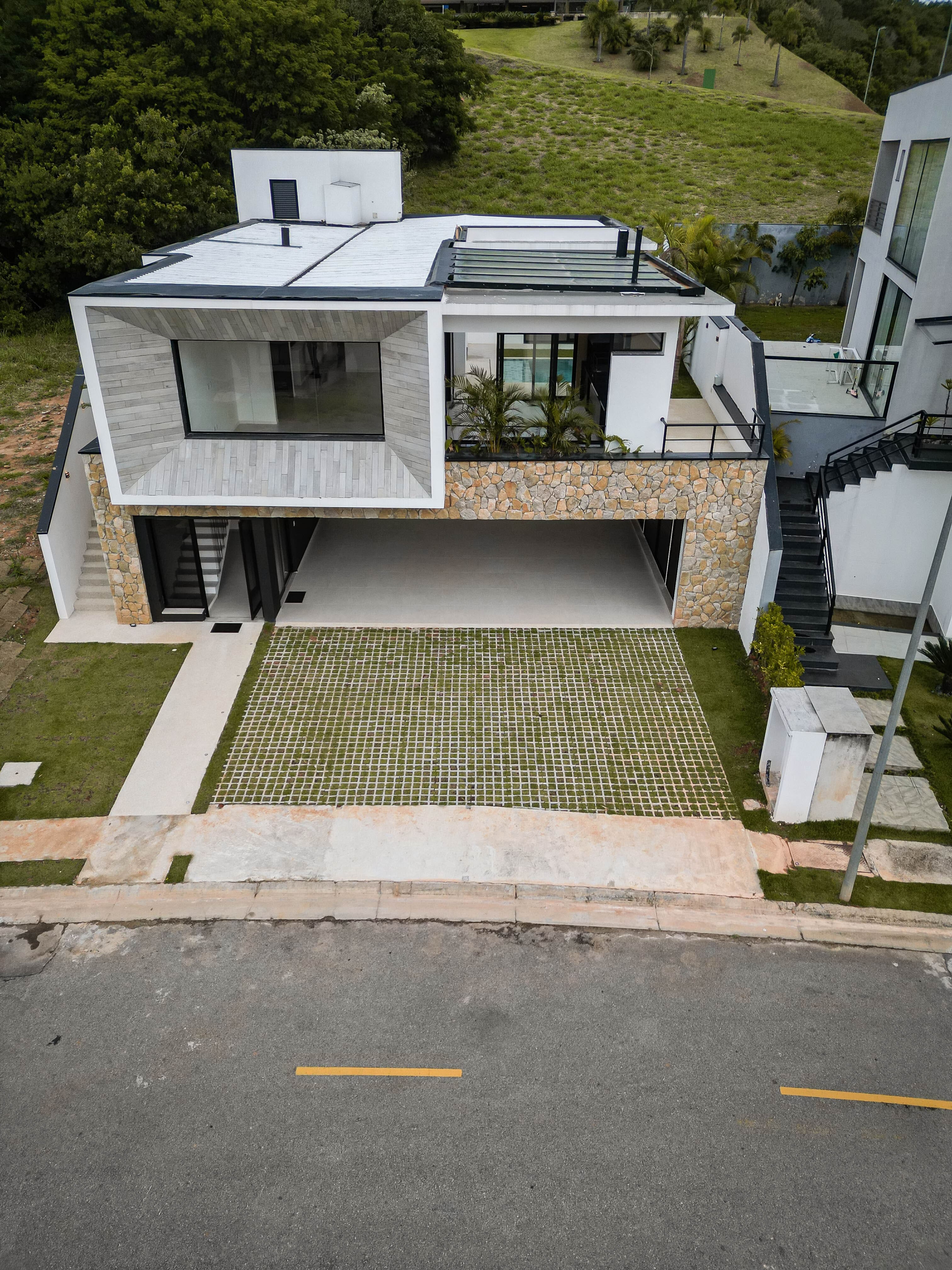 Casa, 4 quartos, 309 m² - Foto 2