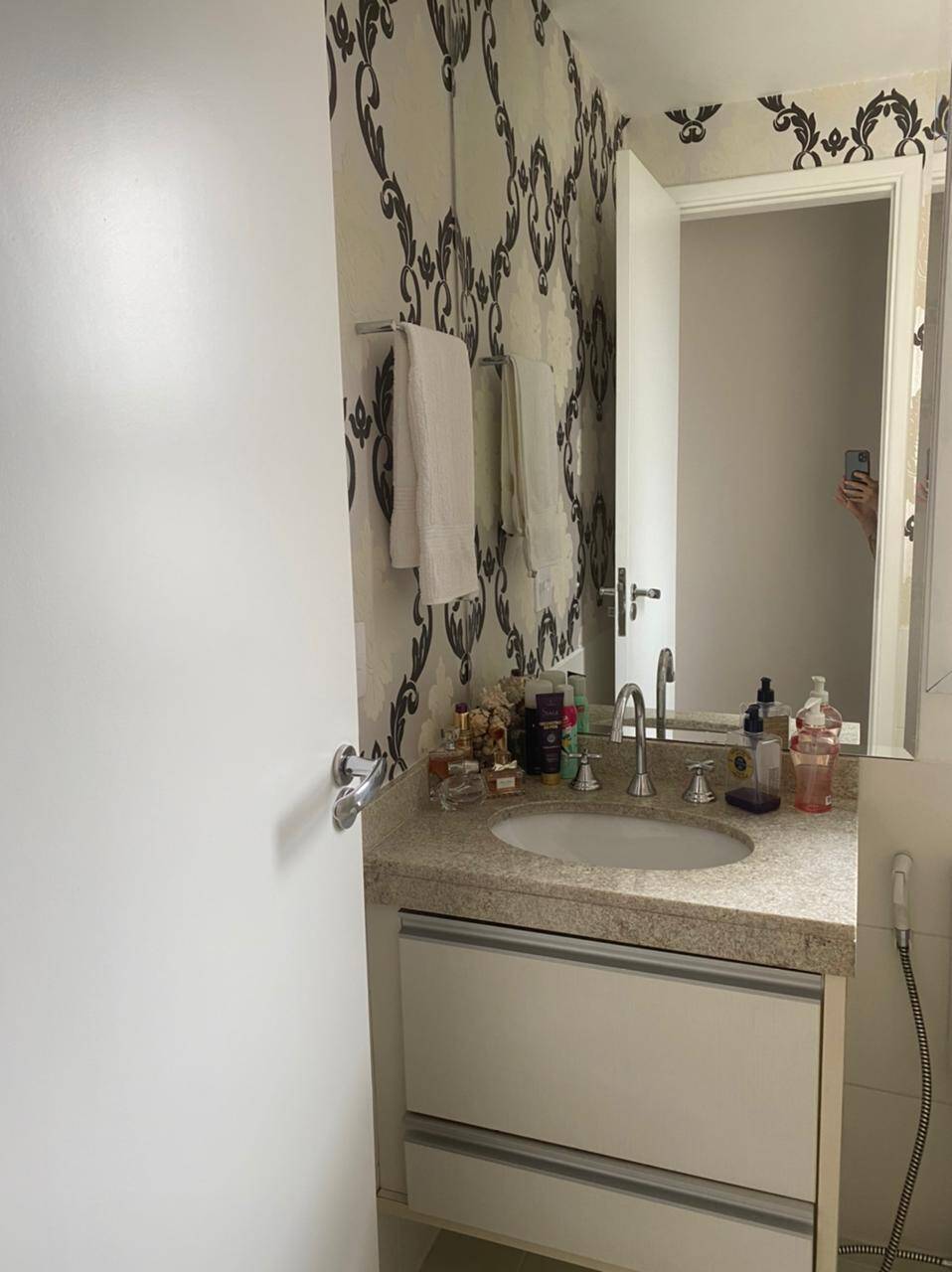 Apartamento à venda com 2 quartos, 90m² - Foto 7