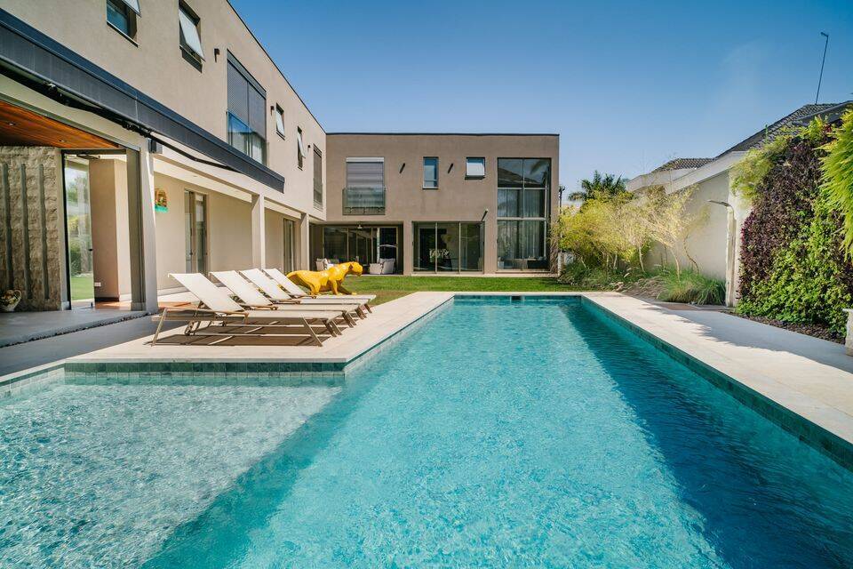Casa, 5 quartos, 1180 m² - Foto 1