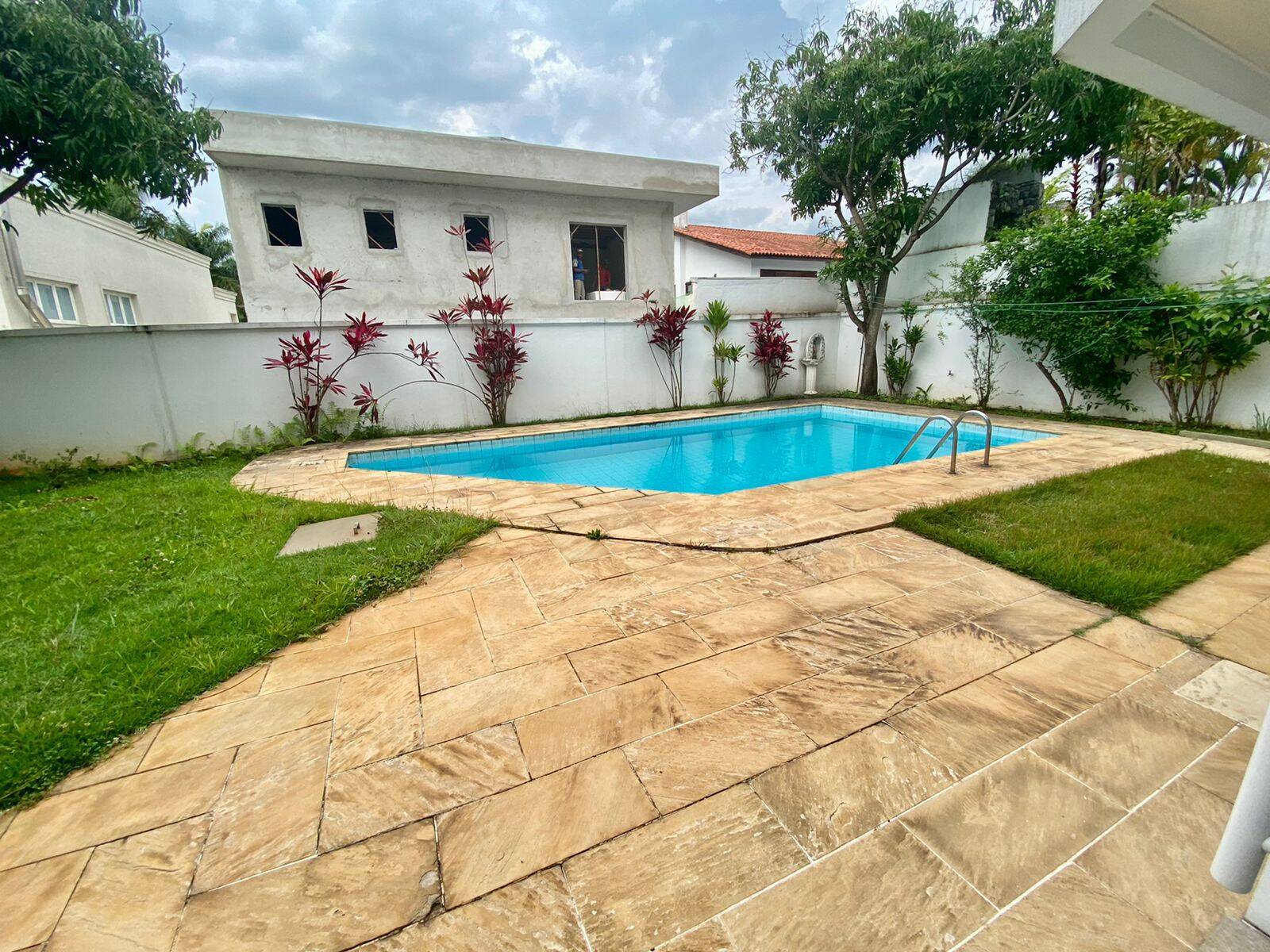 Casa, 4 quartos, 456 m² - Foto 1