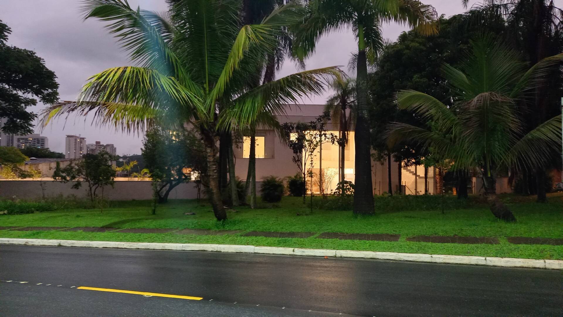 Casa à venda com 4 quartos, 686m² - Foto 51