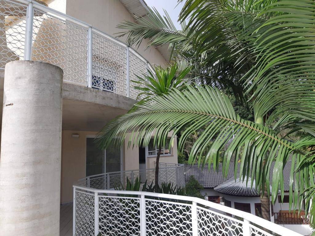 Casa para alugar com 4 quartos, 700m² - Foto 5