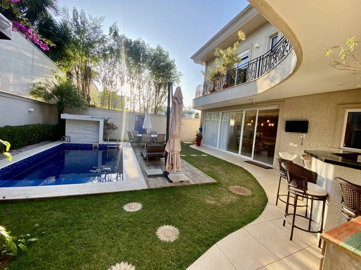 Casa, 4 quartos, 450 m² - Foto 1