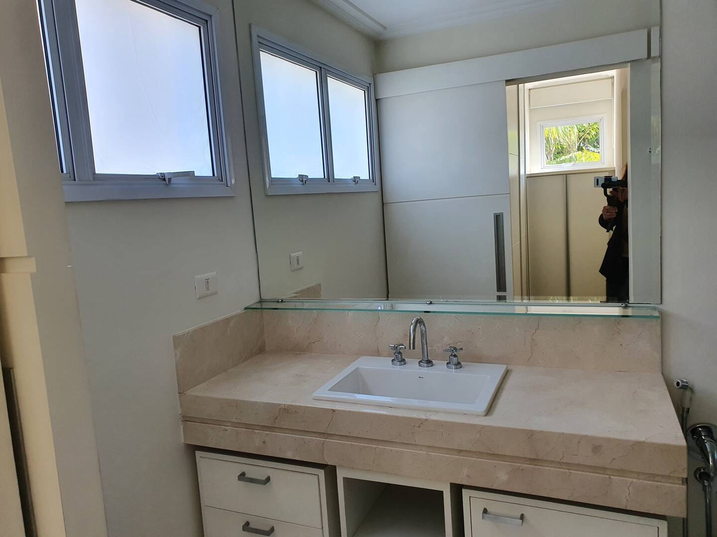 Casa à venda e aluguel com 3 quartos, 400m² - Foto 6
