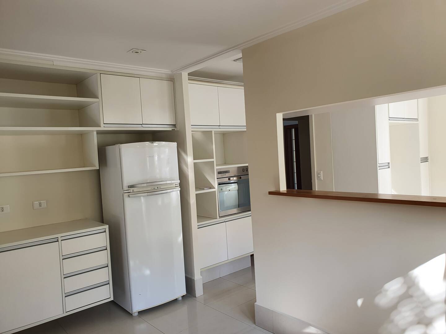 Casa à venda e aluguel com 3 quartos, 400m² - Foto 27