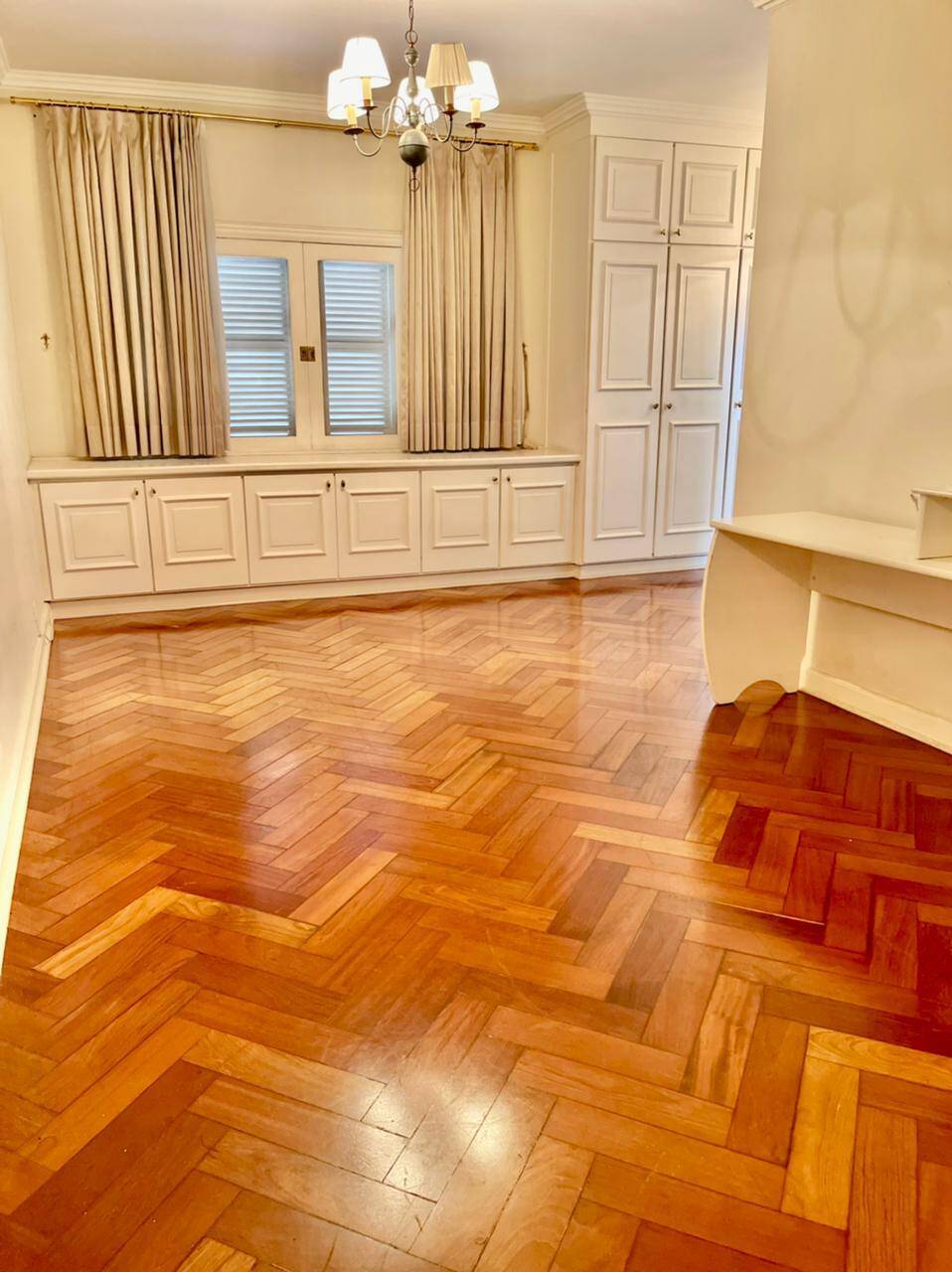 Casa para alugar com 5 quartos, 640m² - Foto 16