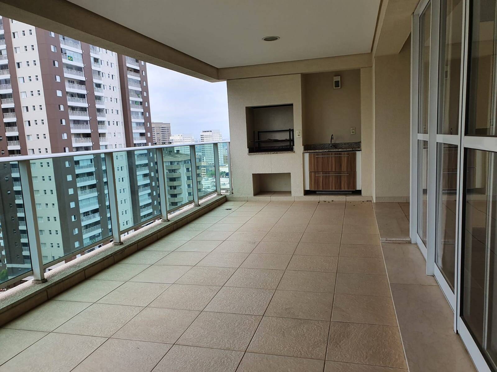 Apartamento, 4 quartos, 212 m² - Foto 4