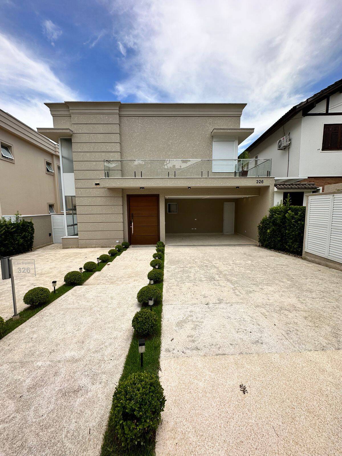 Casa, 4 quartos, 371 m² - Foto 1