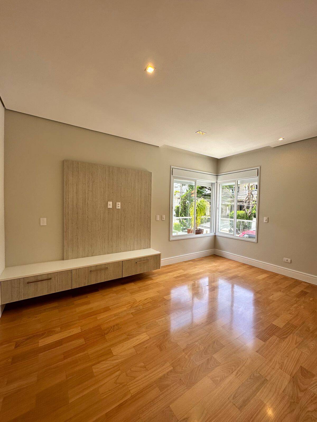 Casa, 4 quartos, 371 m² - Foto 52