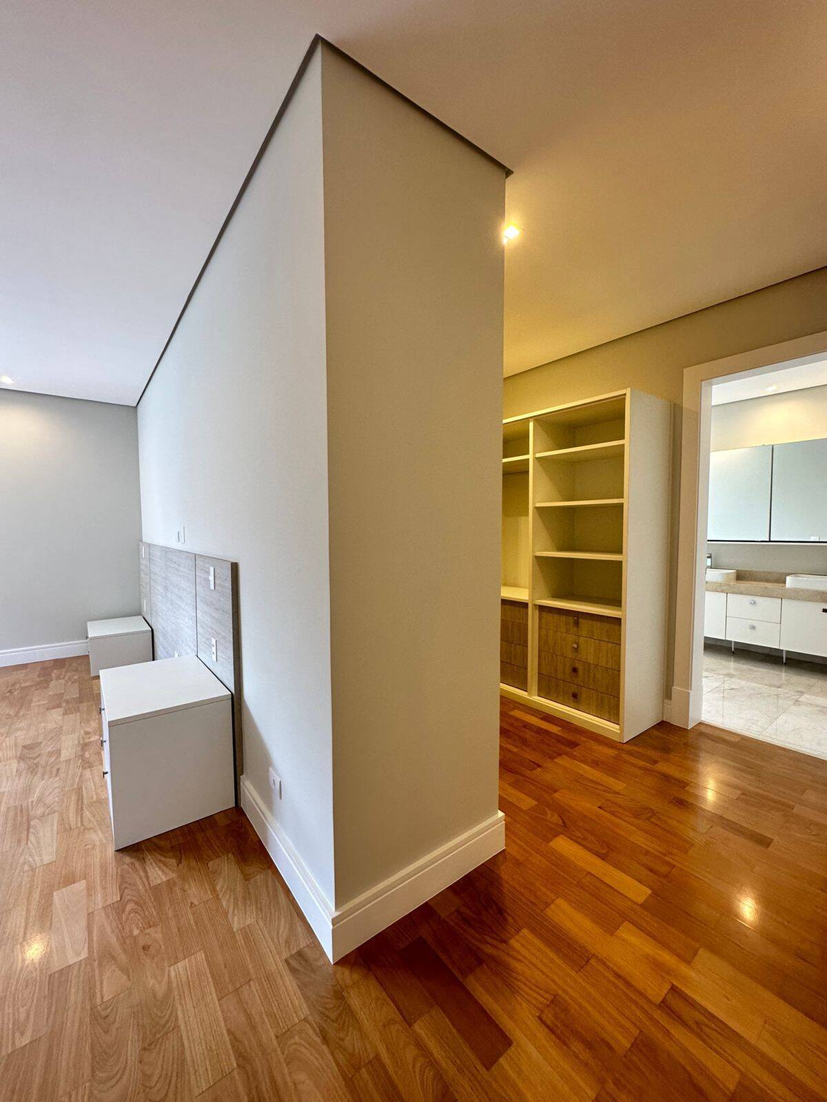 Casa, 4 quartos, 371 m² - Foto 56