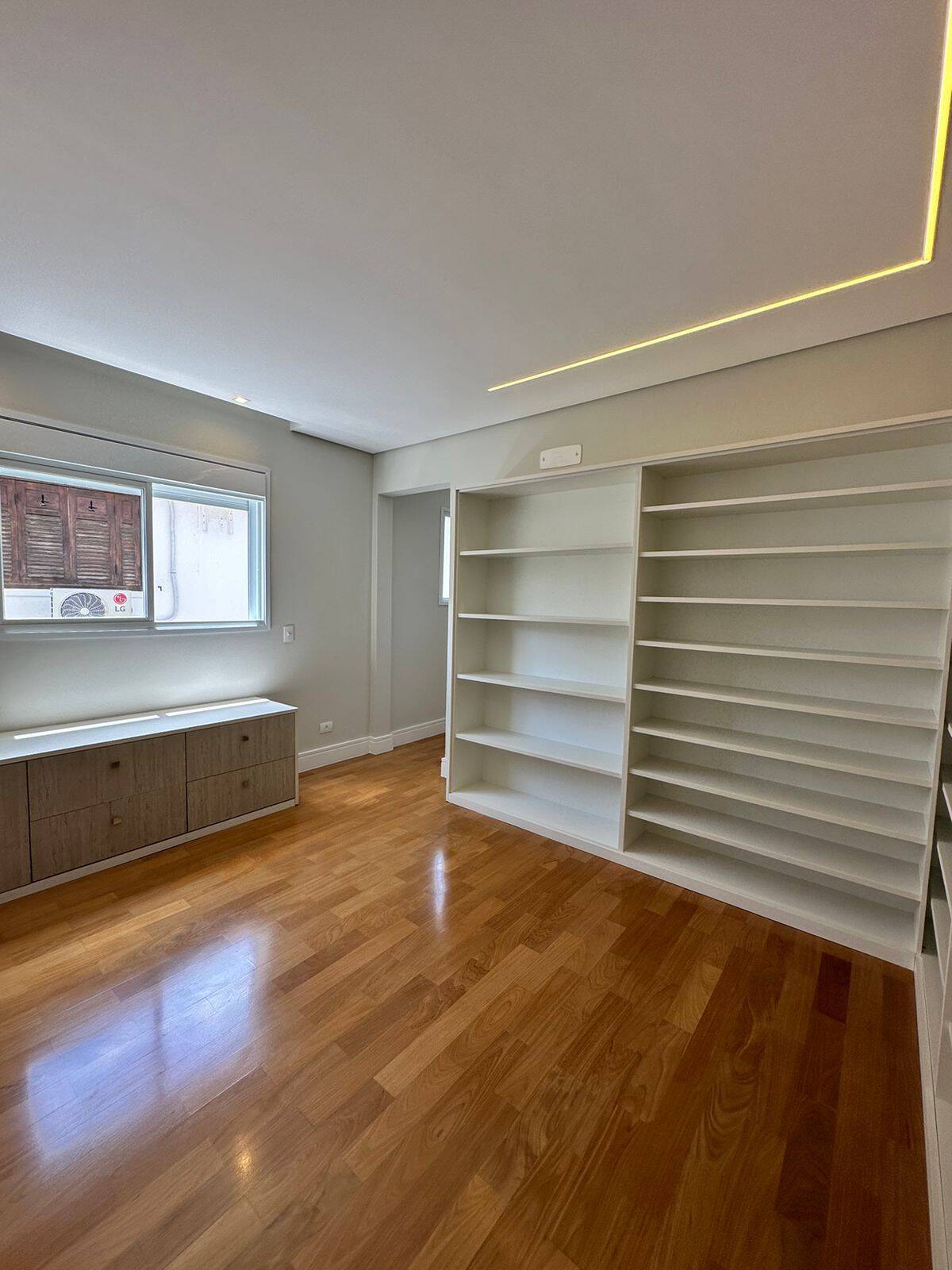 Casa, 4 quartos, 371 m² - Foto 60