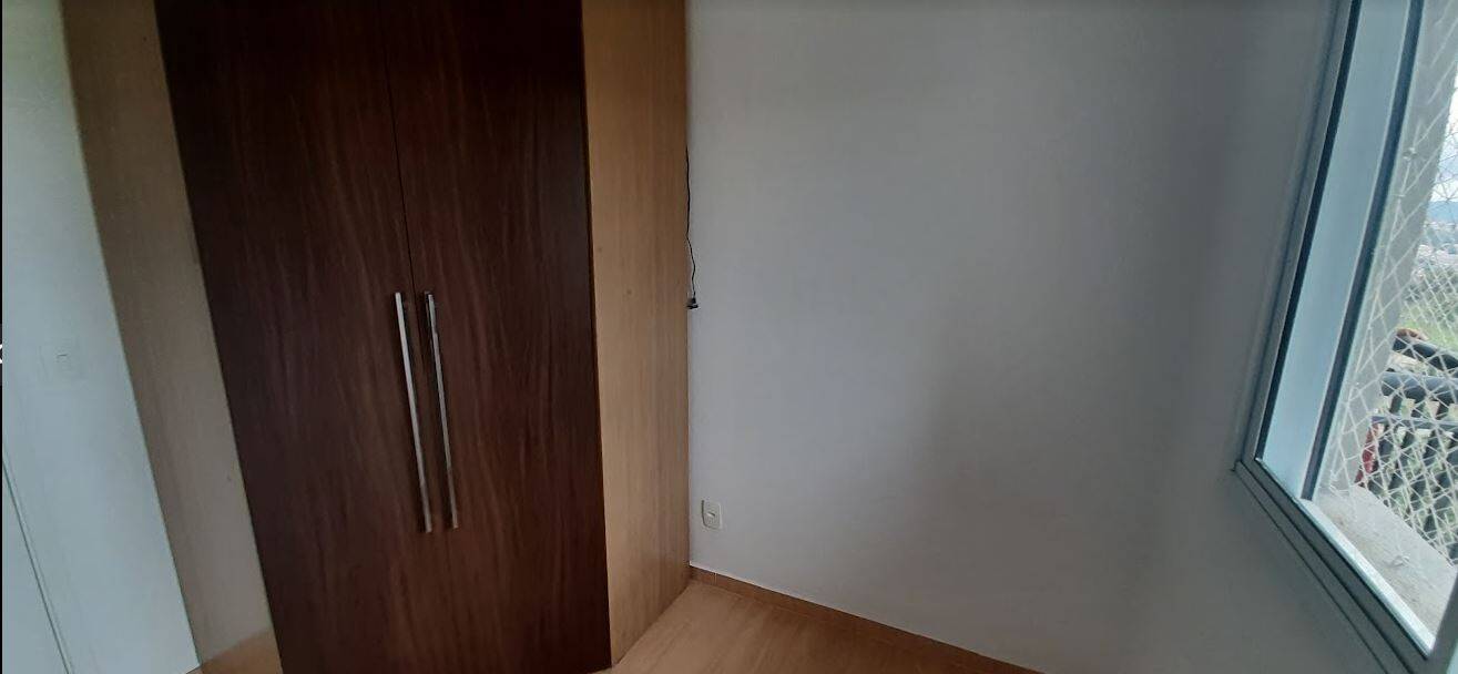 Apartamento para alugar com 3 quartos, 75m² - Foto 10