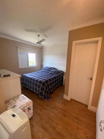 Apartamento à venda com 2 quartos, 76m² - Foto 10