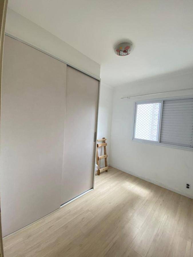 Apartamento à venda com 3 quartos, 80m² - Foto 13