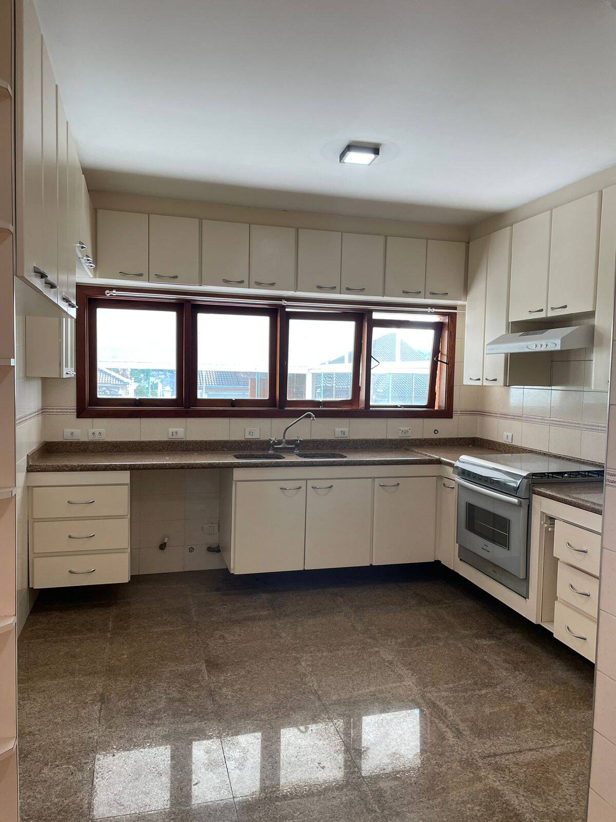 Casa, 4 quartos, 620 m² - Foto 9