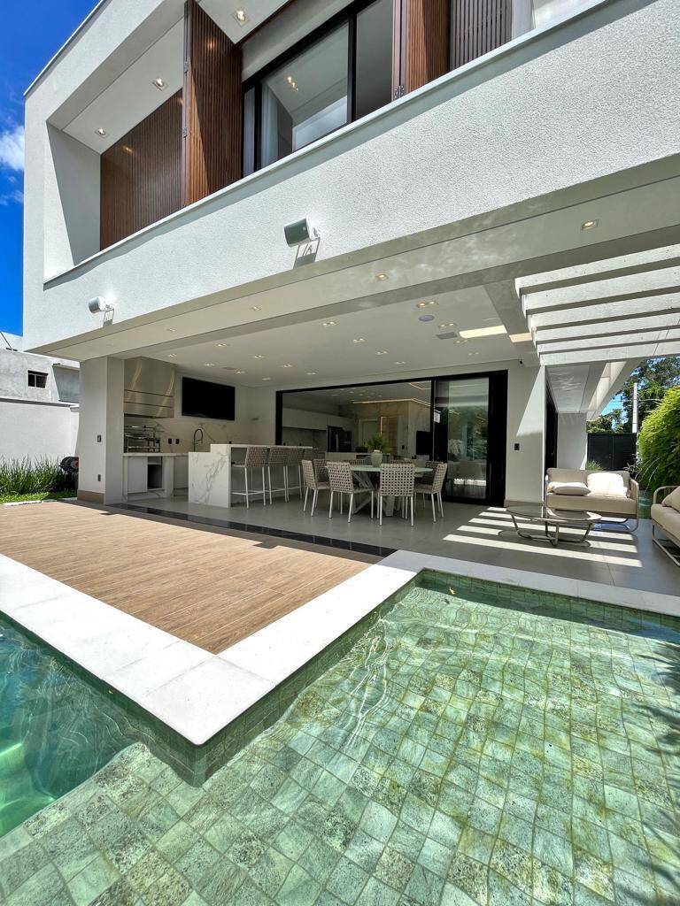 Casa à venda com 5 quartos, 415m² - Foto 22