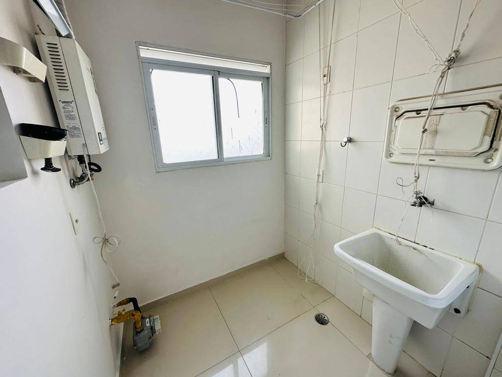 Apartamento à venda com 3 quartos, 79m² - Foto 13