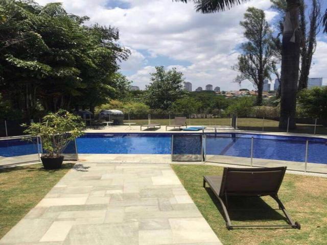Casa para Venda em Santana de Parnaíba - 2