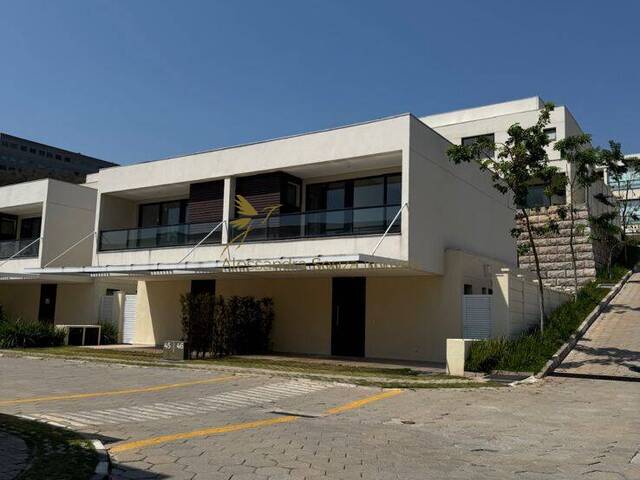 #1884 - Casa para Locação em Santana de Parnaíba - SP - 1