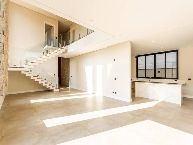 Casa para Venda em Santana de Parnaíba - 5