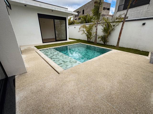 Casa para Venda em Santana de Parnaíba - 5