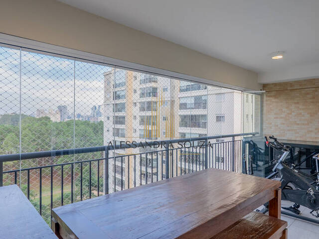 Apartamento para Venda em Santana de Parnaíba - 3