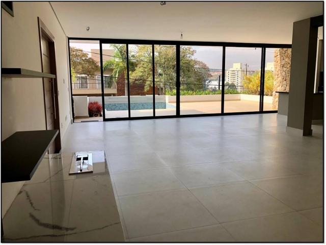 Casa para Venda em Santana de Parnaíba - 4