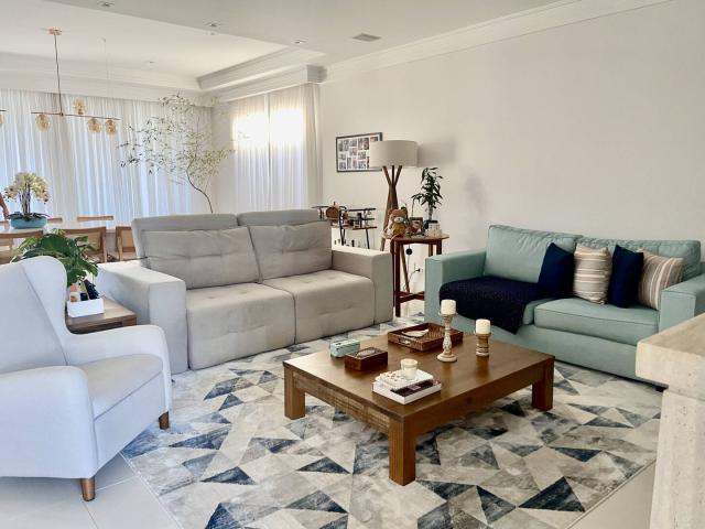 Casa para Venda em Santana de Parnaíba - 5