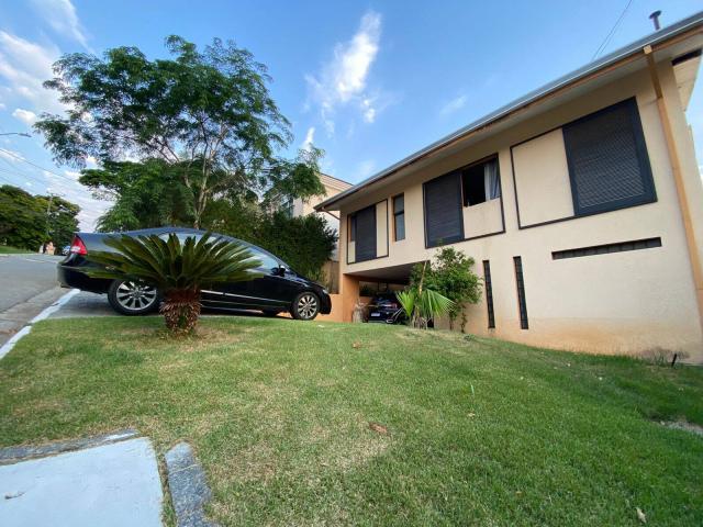 Casa para Venda em Santana de Parnaíba - 5