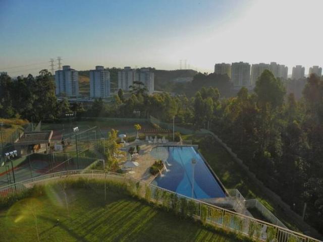 Apartamento para Venda em Santana de Parnaíba - 5