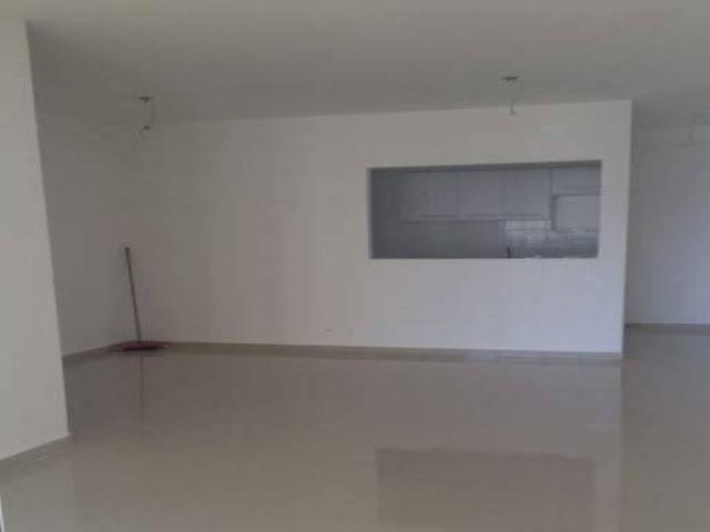 Apartamento para Venda em Santana de Parnaíba - 3