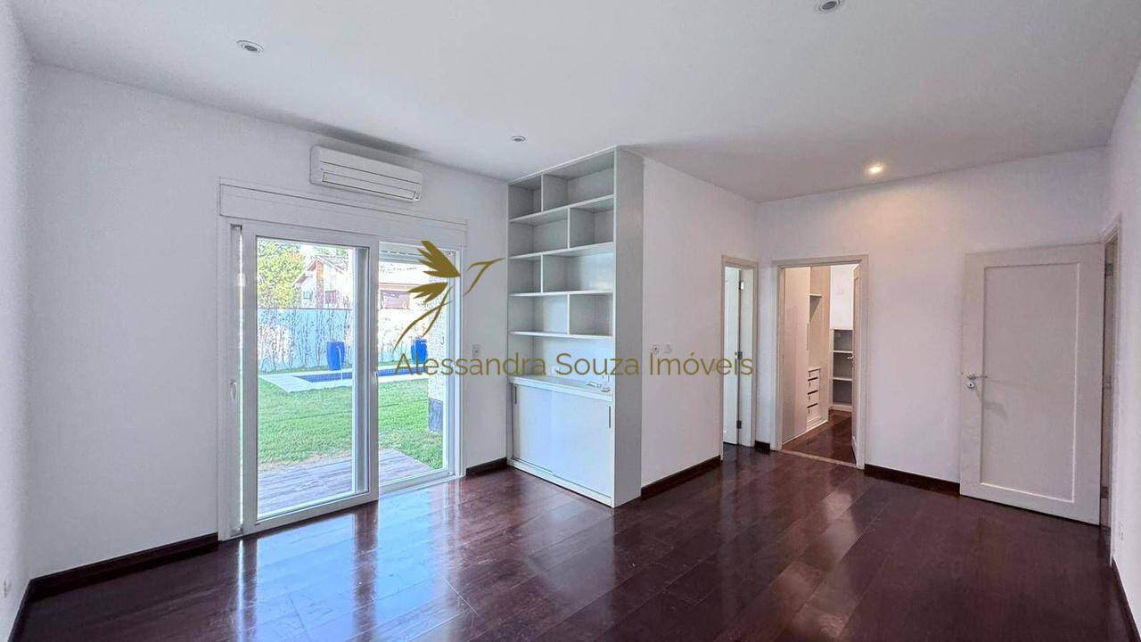 Casa para alugar com 6 quartos, 515m² - Foto 8