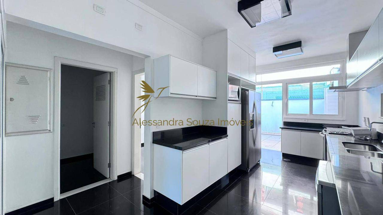 Casa para alugar com 6 quartos, 515m² - Foto 26