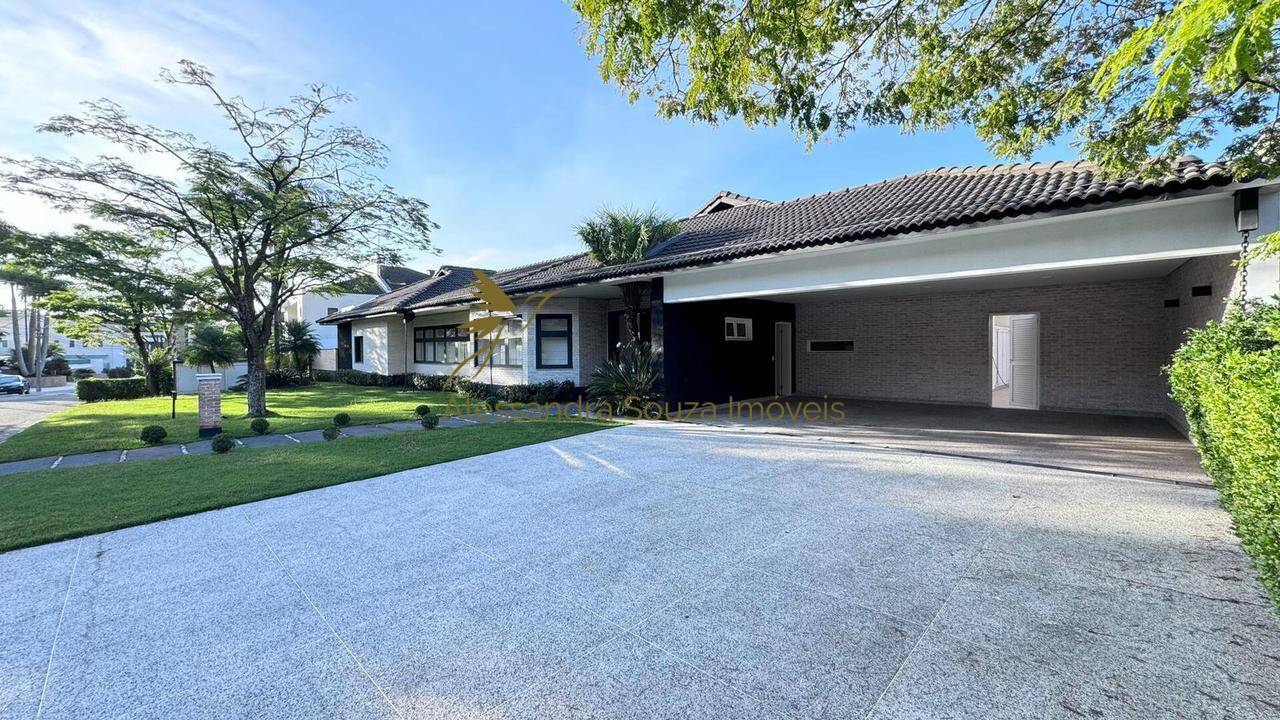 Casa para alugar com 6 quartos, 515m² - Foto 30
