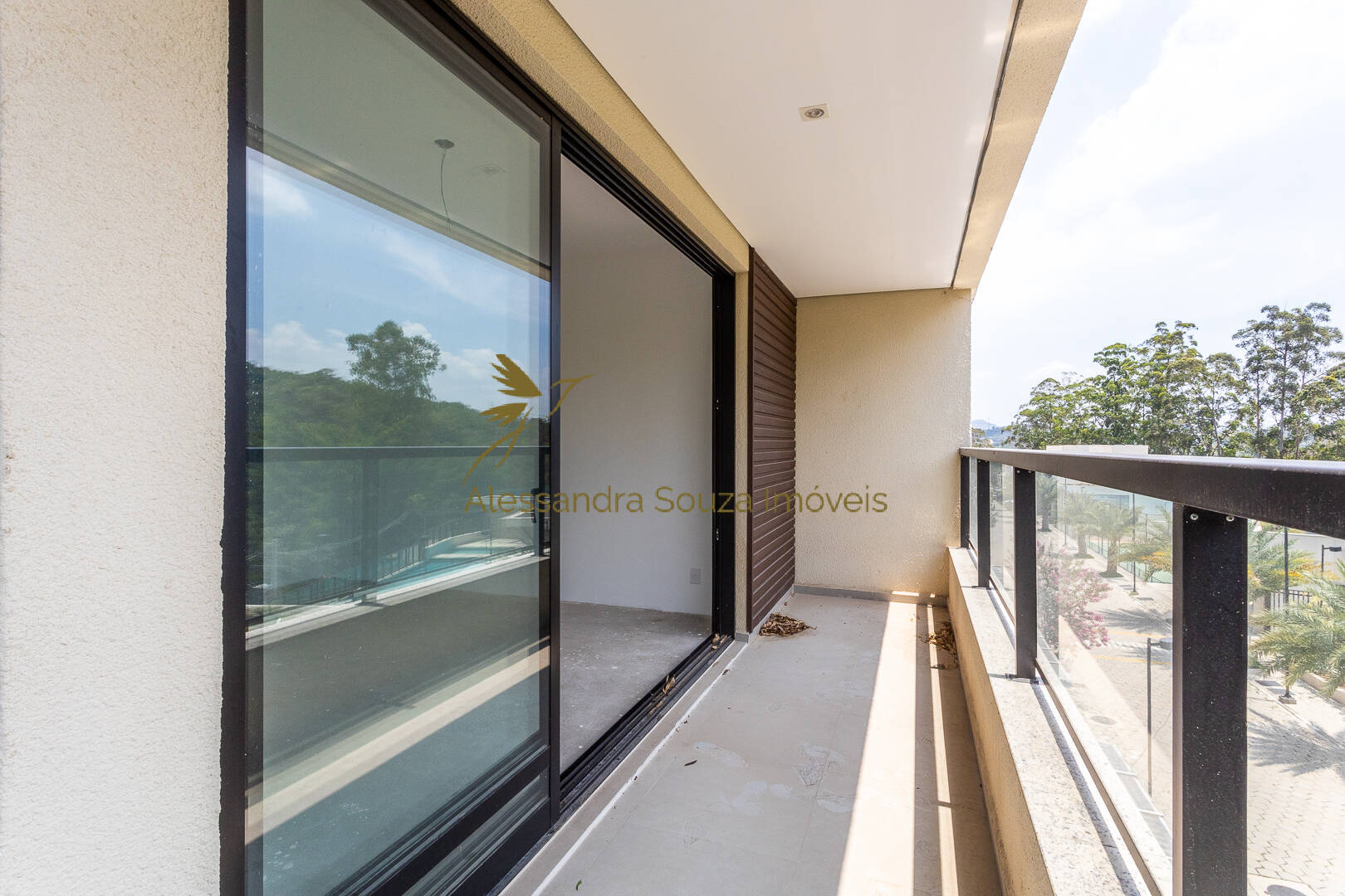 Casa à venda e aluguel com 4 quartos, 214m² - Foto 12