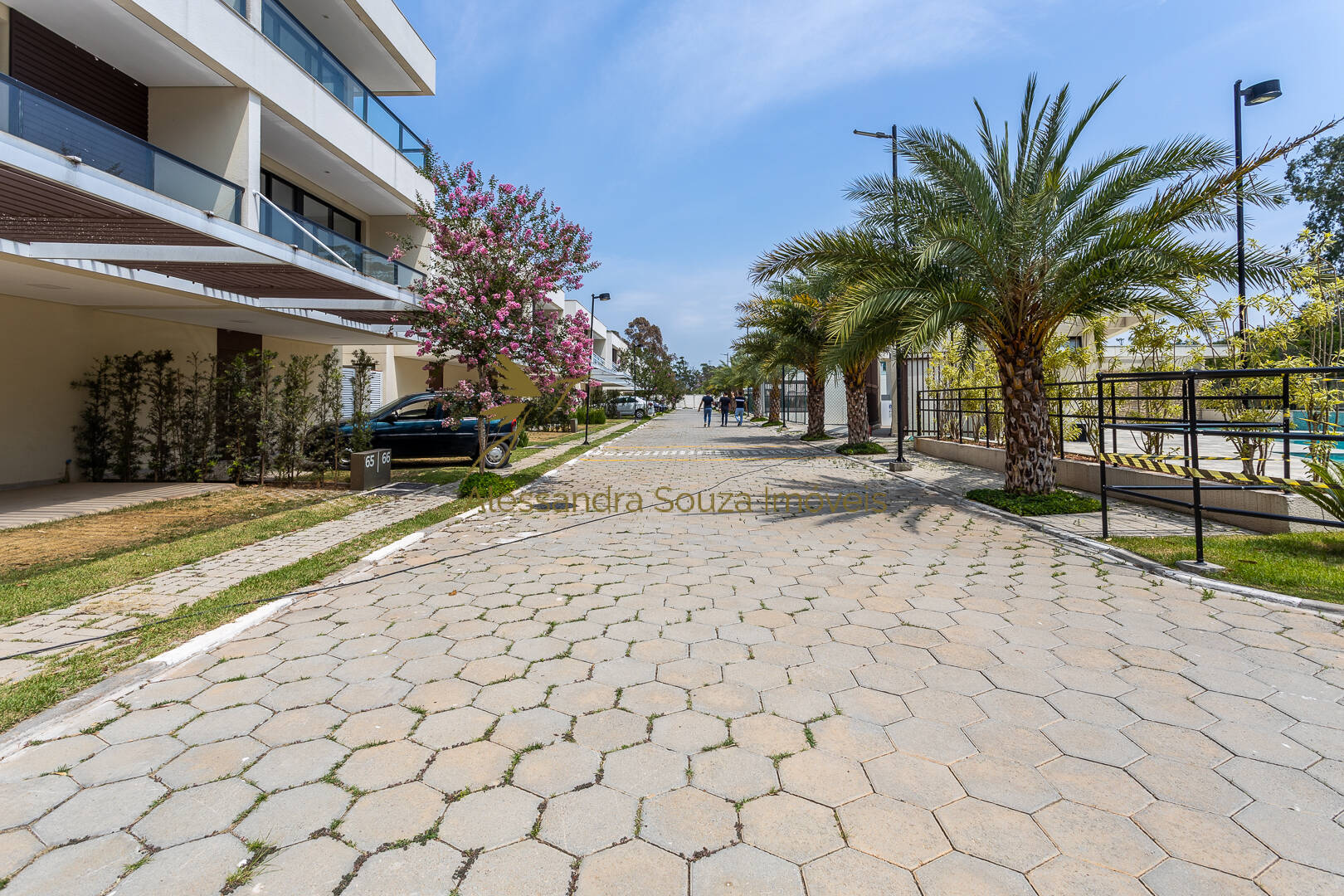 Casa à venda e aluguel com 4 quartos, 214m² - Foto 14