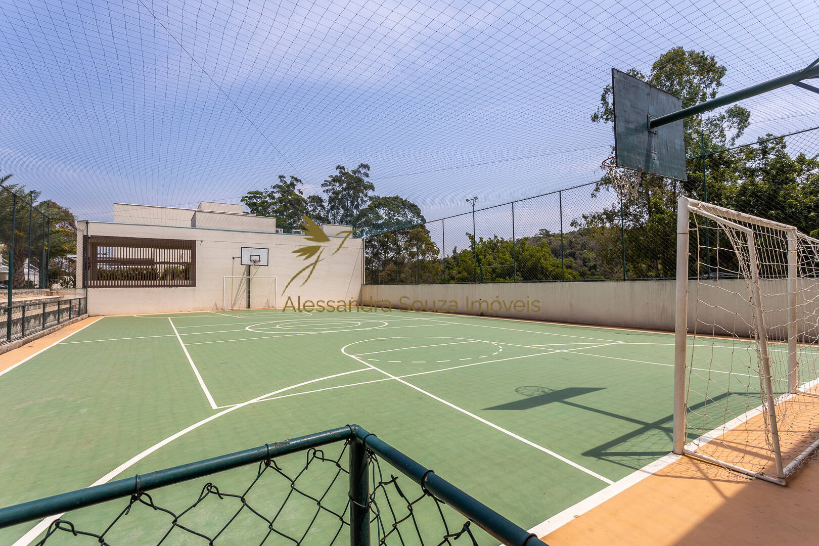 Casa à venda e aluguel com 4 quartos, 214m² - Foto 15