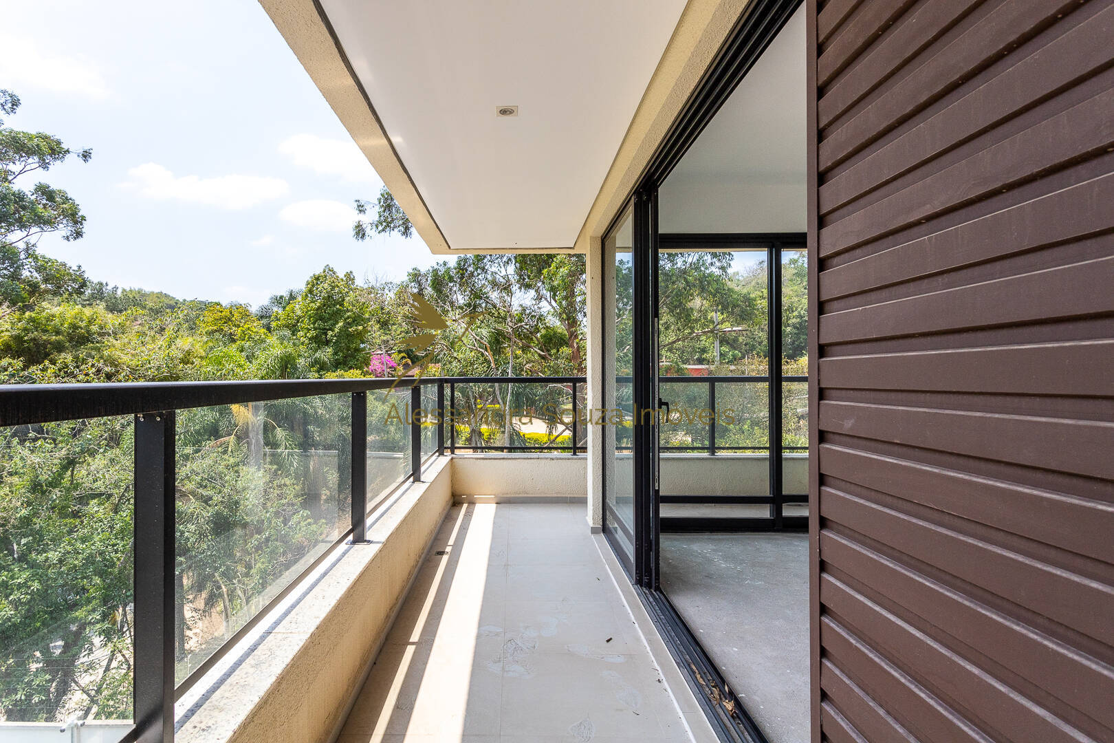Casa à venda e aluguel com 4 quartos, 214m² - Foto 43