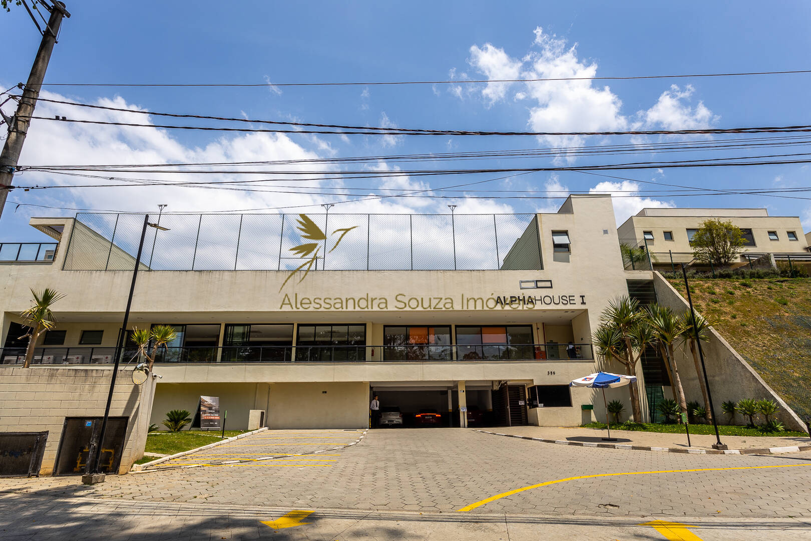 Casa à venda e aluguel com 4 quartos, 214m² - Foto 47