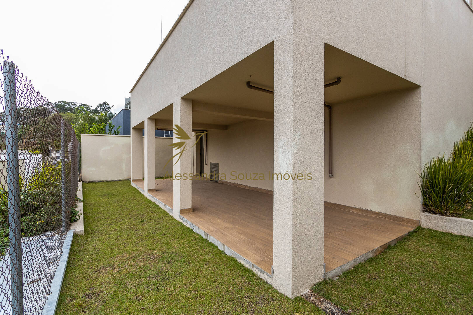 Casa à venda e aluguel com 4 quartos, 571m² - Foto 9